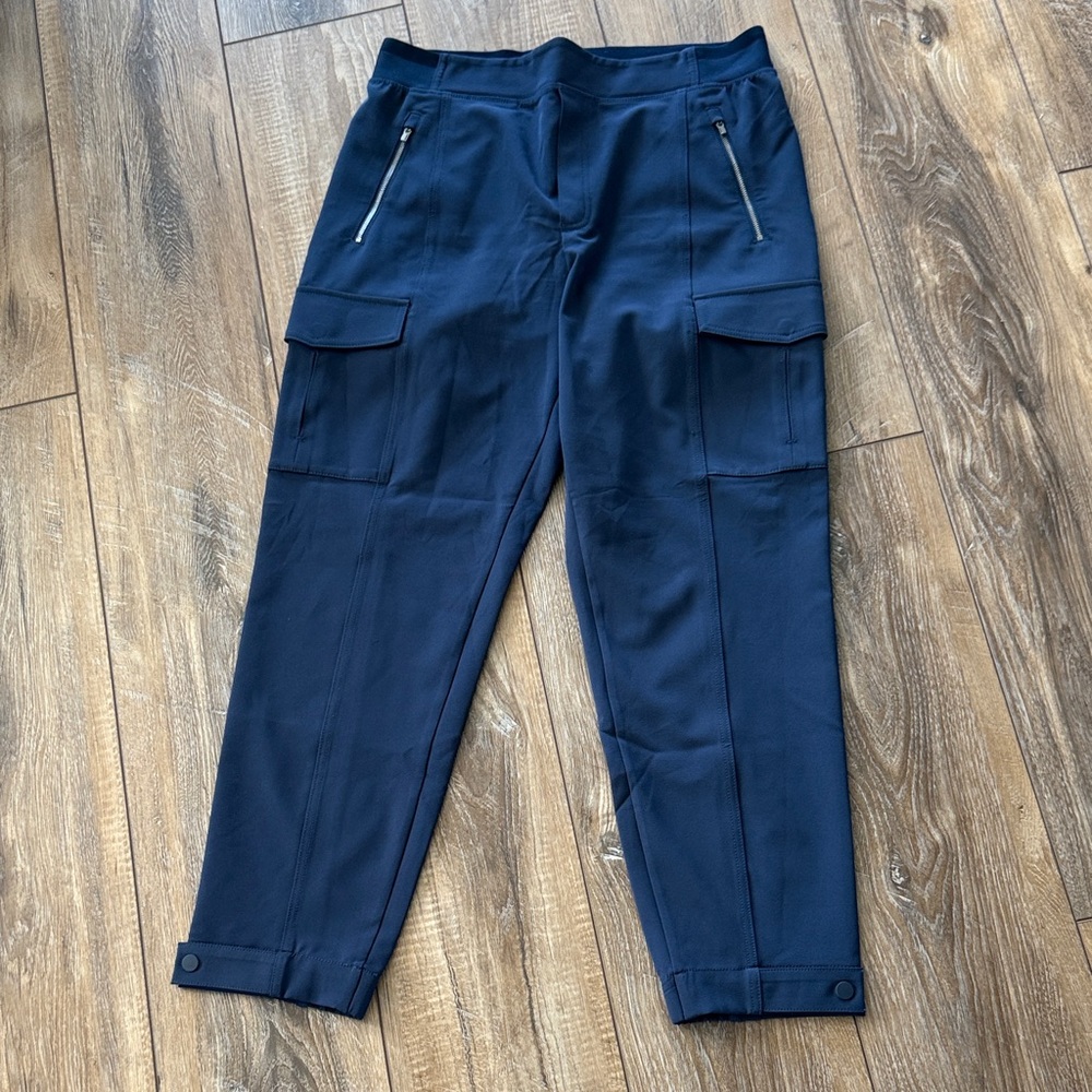 Athleta Women's Navy Ankle Cargo Pants